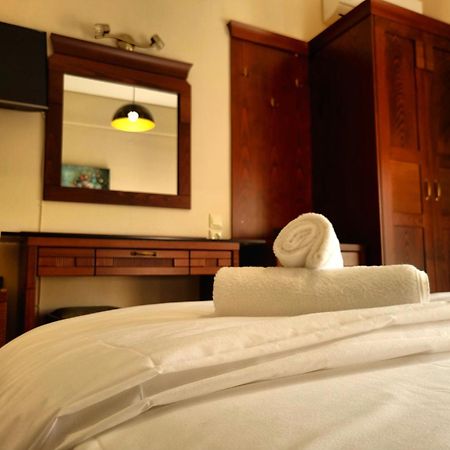 Spilaio At Meteora Hotell Kalampáka Eksteriør bilde