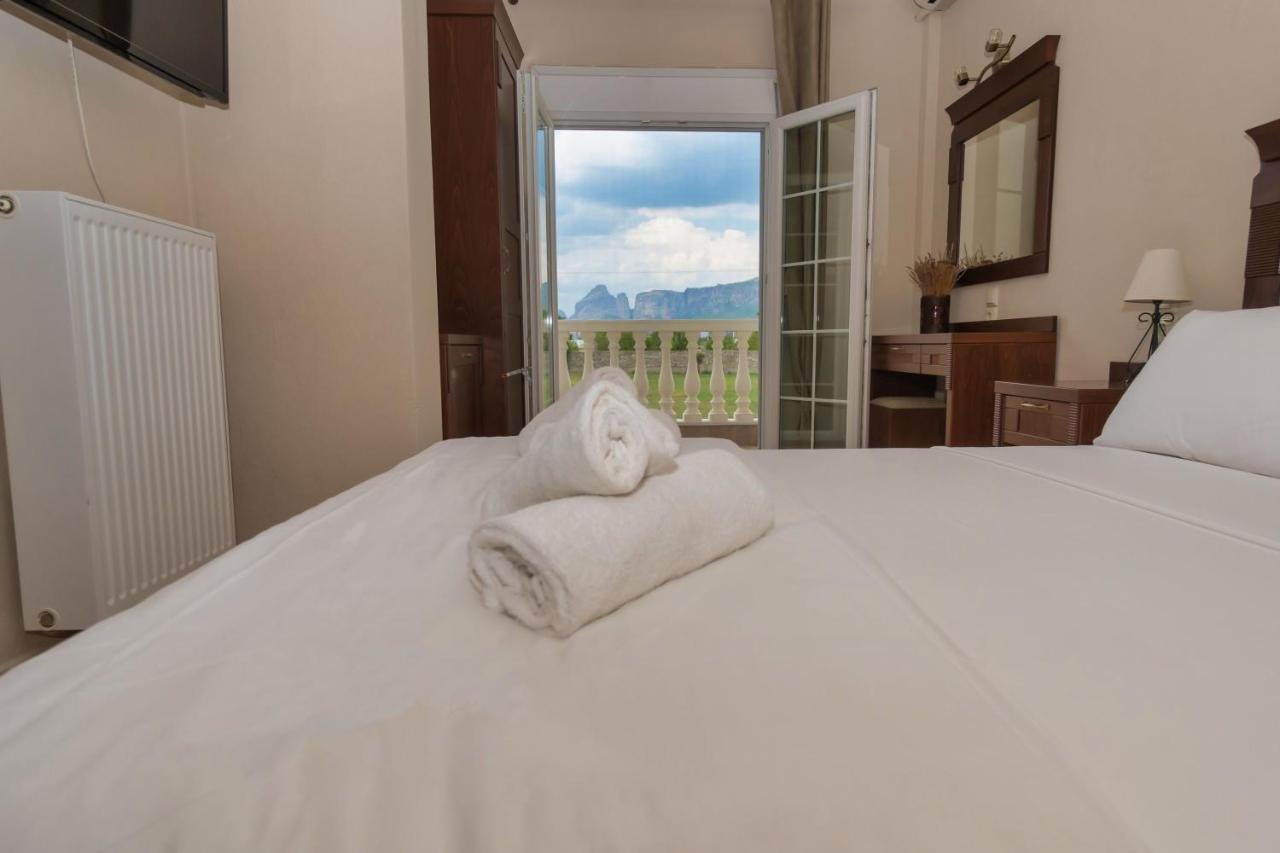 Spilaio At Meteora Hotell Kalampáka Eksteriør bilde