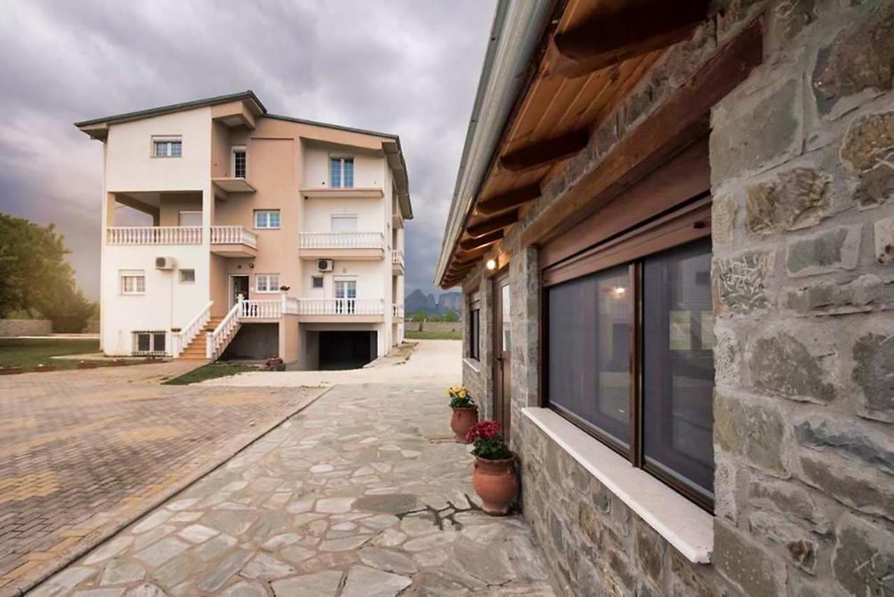 Spilaio At Meteora Hotell Kalampáka Eksteriør bilde