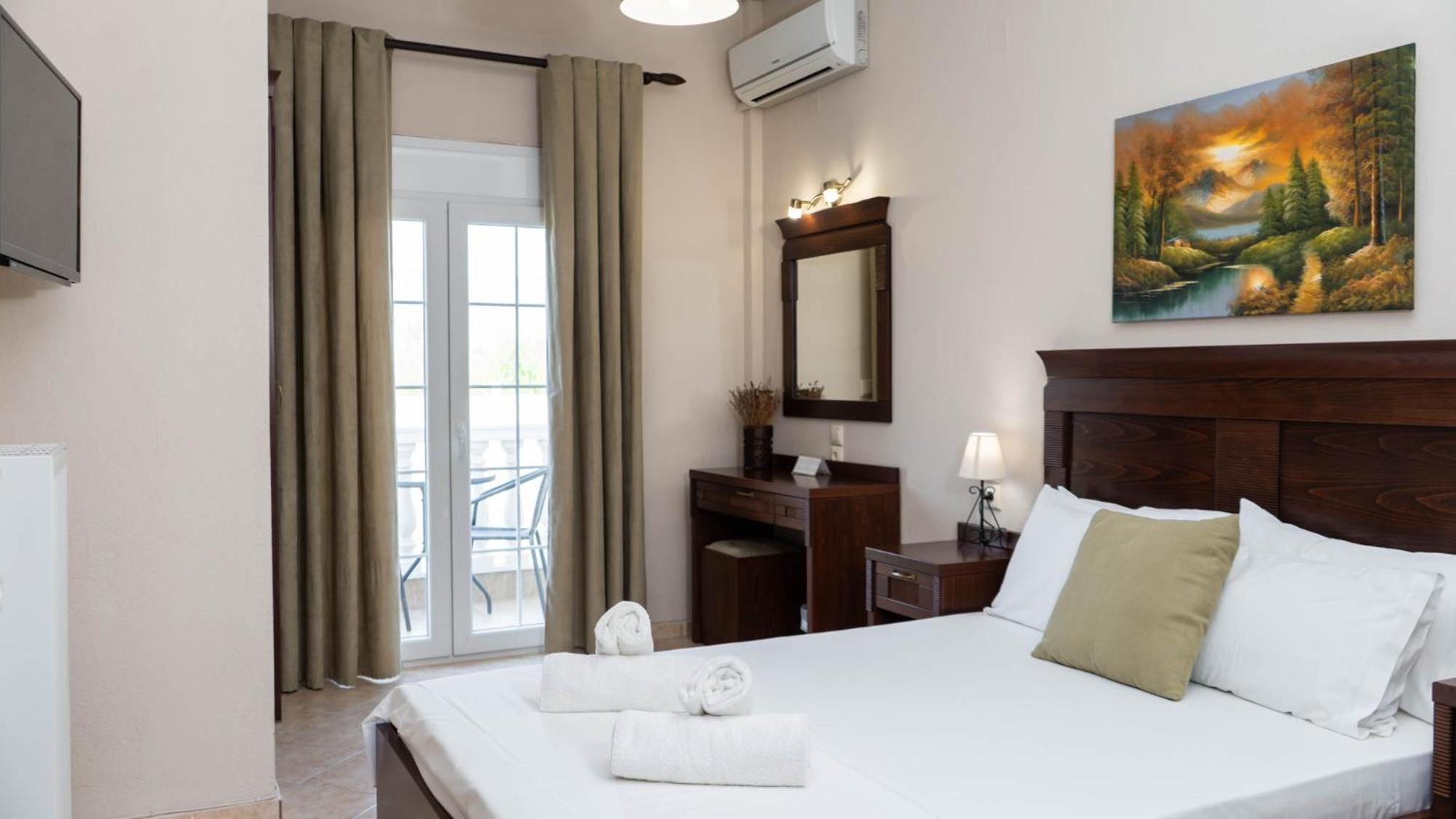 Spilaio At Meteora Hotell Kalampáka Eksteriør bilde