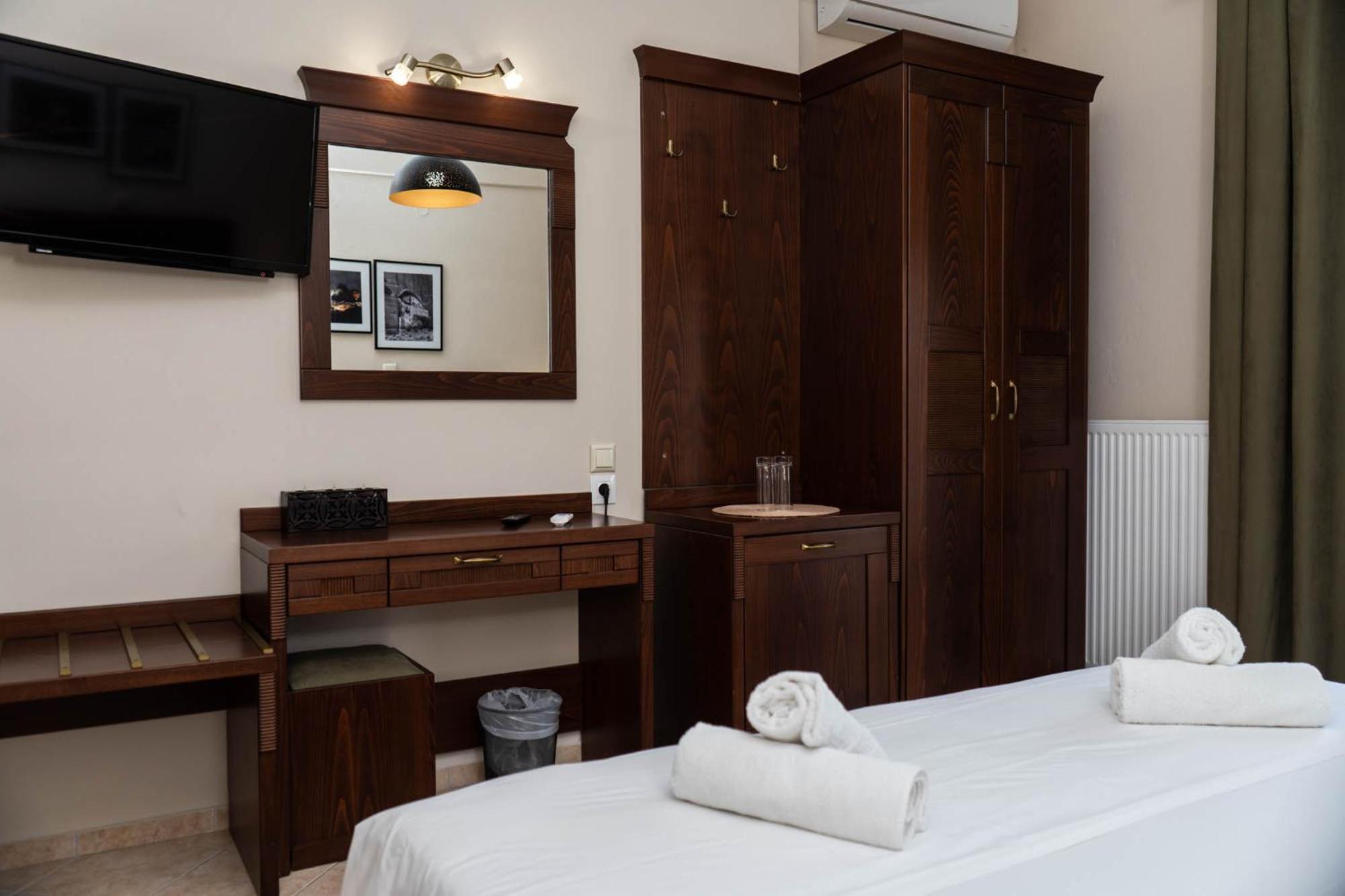 Spilaio At Meteora Hotell Kalampáka Rom bilde